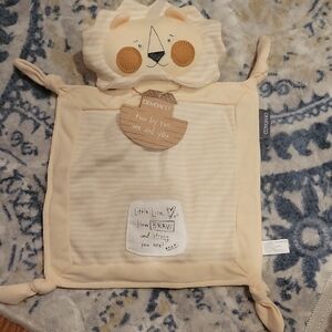 Noah's Ark Lion Blankie NWT Cream & Tan Lion Lovey Plush With Rattle Lion Head.